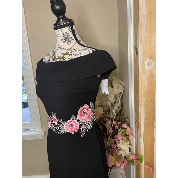 Premier Amour Women's Dress Size 2 Black Off Shoulder Floral Embroidered - Picture 4 of 9
